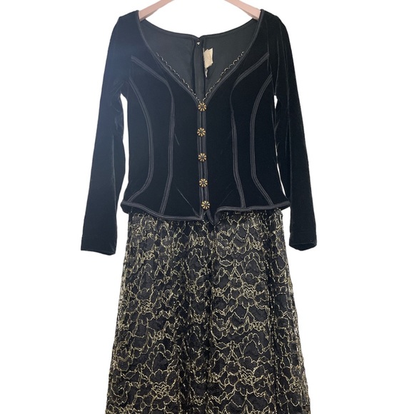 Vintage 1990s Stunning Tadashi Floor Length Long Sleeve Gown 14 - Picture 14 of 15